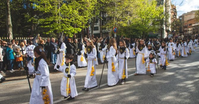 SEGUROS PARA SEMANA  SANTA